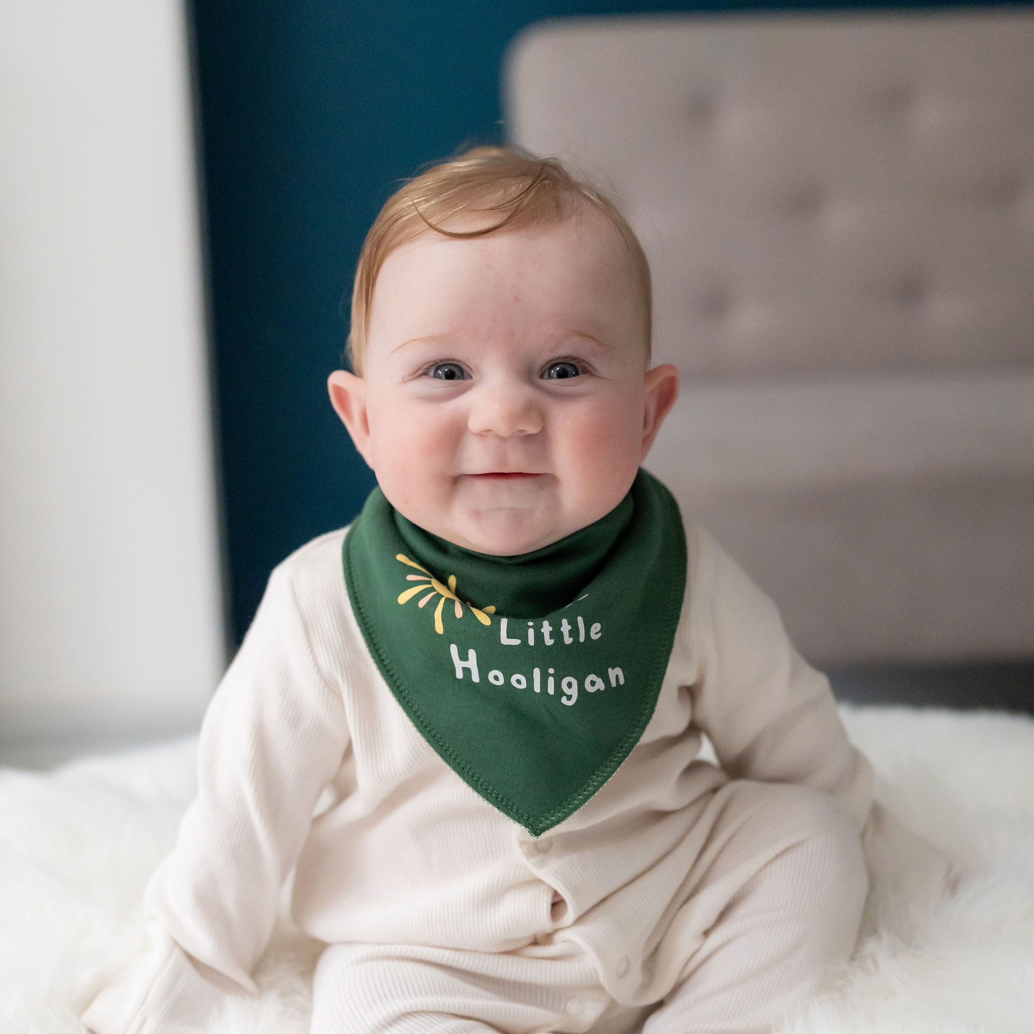 Stoirin Bib Set - Image 8